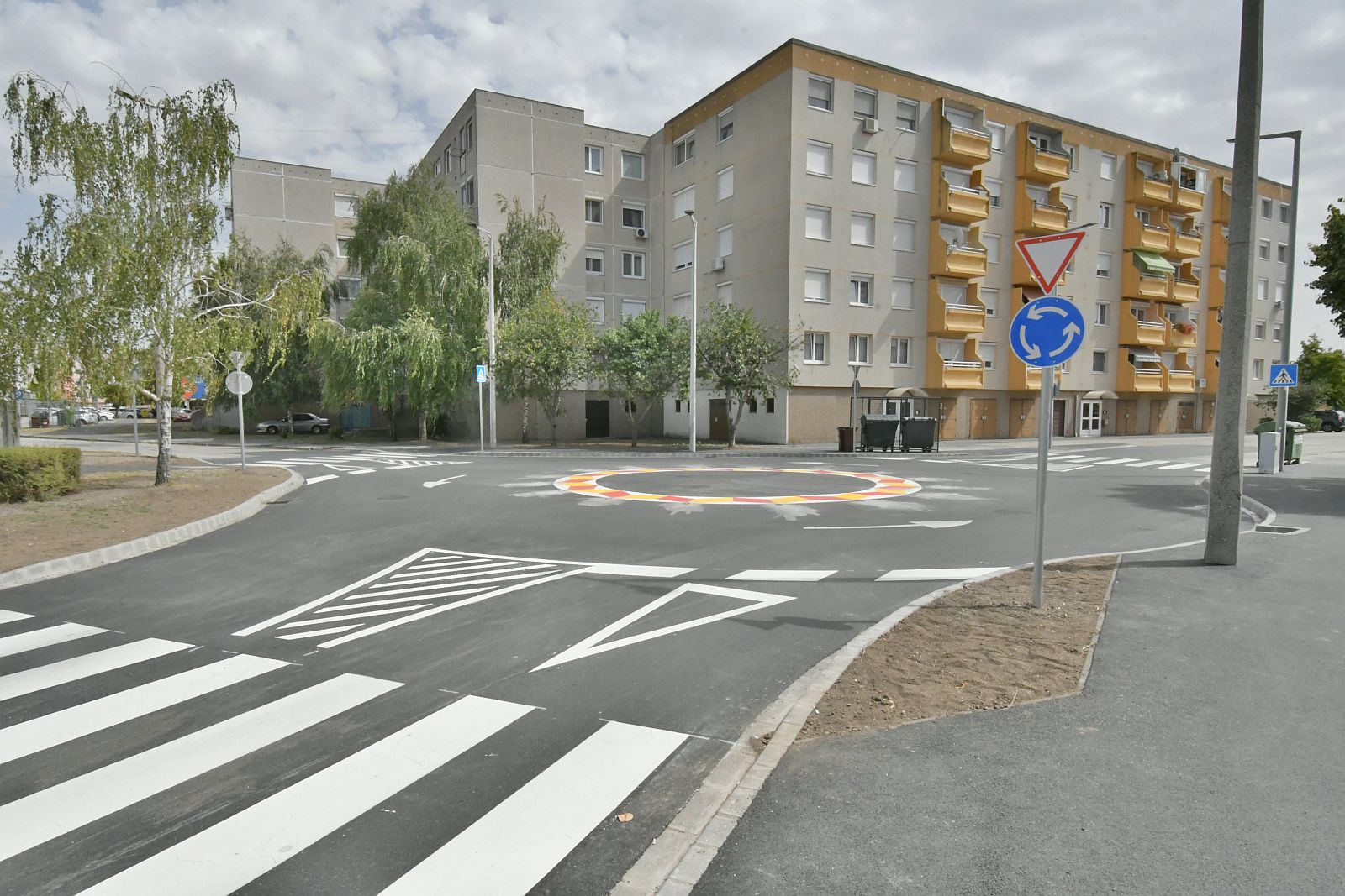 Elkészült az új körforgalom a Palotavárosban, a Berényin és a Budain tart még a közműfelújítás